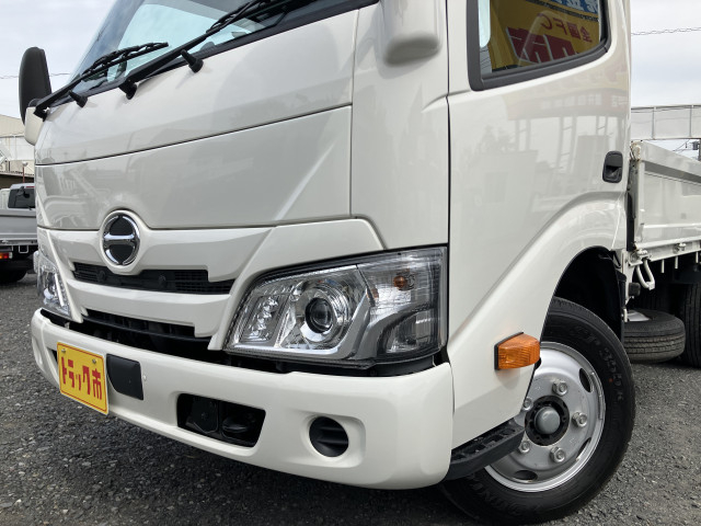 日野 デュトロ 小型 平ボディ 2RG-XZU605M(93398) 7枚目