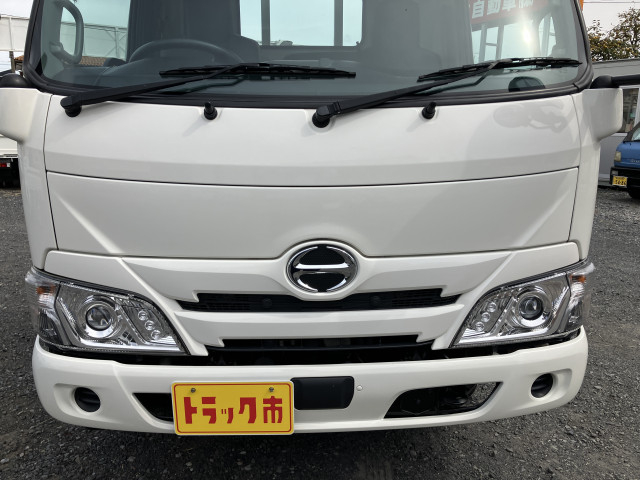 日野 デュトロ 小型 平ボディ 2RG-XZU605M(93398) 9枚目