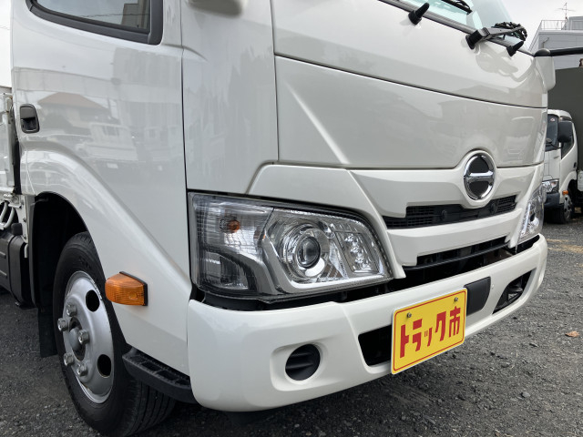 日野 デュトロ 小型 平ボディ 2RG-XZU605M(93398) 11枚目