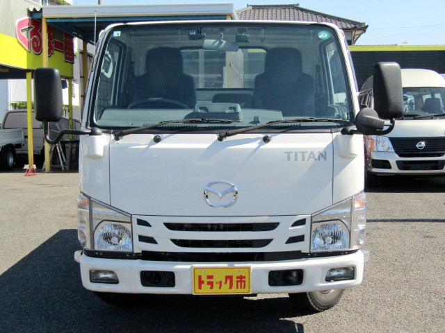 マツダ タイタン 小型 平ボディ 2RG-LHR88A(93401) 2枚目