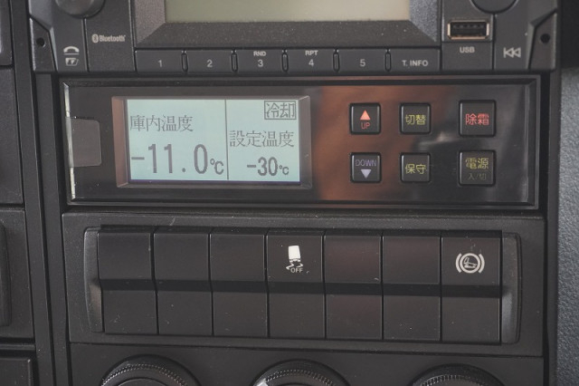三菱ふそう ファイター 中型 冷凍冷蔵バン 2KG-FK62F(93410) 46枚目