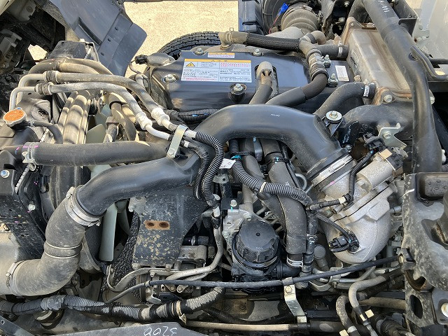 いすゞ フォワード 中型 土砂ダンプ 2PG-FRR90S1(93414) 17枚目