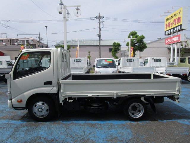 トヨタ ダイナ 小型 平ボディ 2RG-XZC605(93416) 11枚目