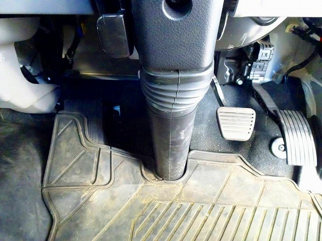 三菱ふそう キャンター 小型 平ボディ 2PG-FGA50(93417) 15枚目