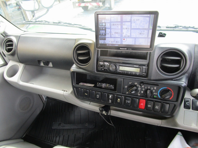トヨタ ダイナ 小型 平ボディ 2RG-XZC605(93416) 26枚目