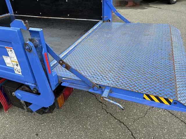 いすゞ エルフ 小型 Wキャブ TRG-NHS85A(93421) 9枚目