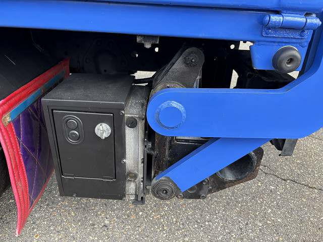 いすゞ エルフ 小型 Wキャブ TRG-NHS85A(93421) 11枚目