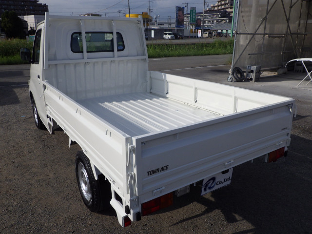 トヨタ タウンエース 小型 平ボディ DBF-S402U(93448) 24枚目
