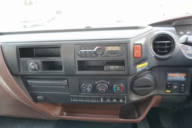 日野 レンジャー 中型 クレーン付き 2KG-FD2ABA(93453) 35枚目