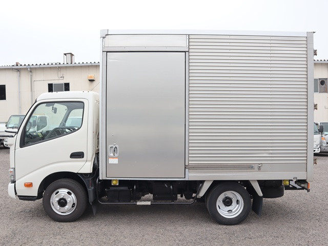 トヨタ ダイナ 小型 アルミバン TPG-XZC605(93455) 9枚目