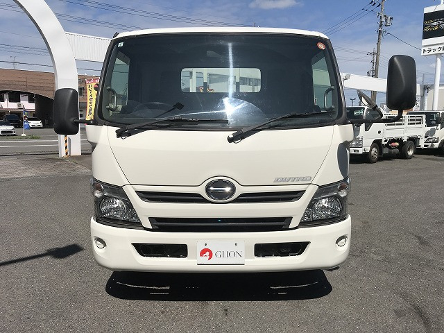 日野 デュトロ 小型 平ボディ TPG-XZU710M(111535) 2枚目