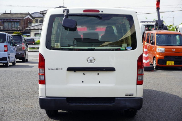 トヨタ 小型 ライトバン QDF-GDH201V(93462) 4枚目
