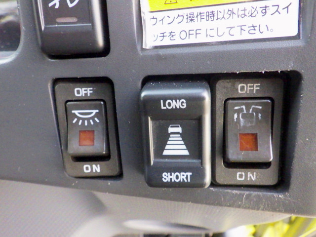 いすゞ フォワード 小型 アルミウィング 2RG-FRR90T2(93464) 13枚目