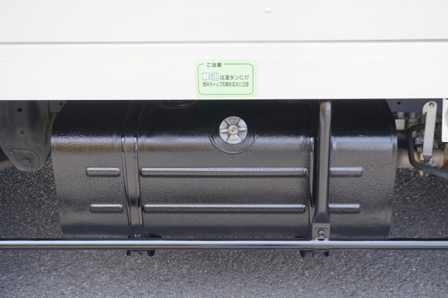 トヨタ ダイナ 小型 アルミバン TPG-XZC605(93467) 26枚目