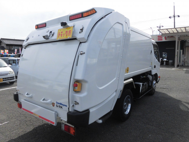 日野 デュトロ 小型 塵芥車（プレス式） TKG-XZU600X(93469) 2枚目