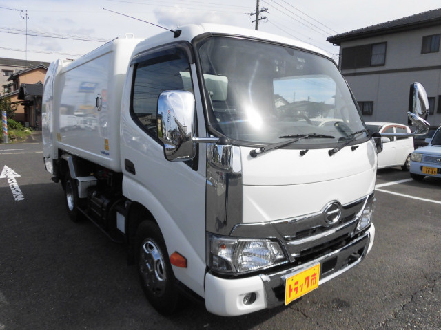 日野 デュトロ 小型 塵芥車（プレス式） TKG-XZU600X(93469) 3枚目