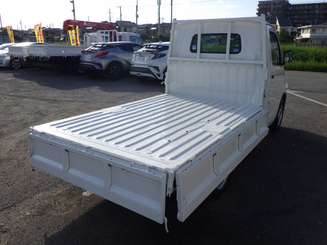 トヨタ ライトエース 小型 平ボディ DBF-S402U(93468) 22枚目