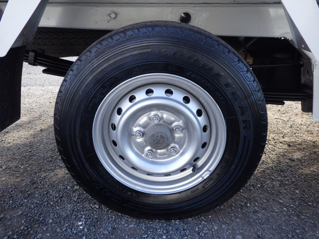 トヨタ ライトエース 小型 平ボディ DBF-S402U(93468) 27枚目