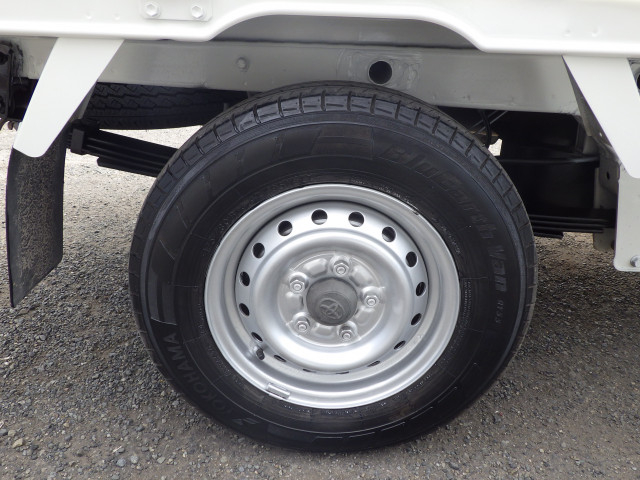 トヨタ タウンエース 小型 平ボディ DBF-S402U(93475) 28枚目