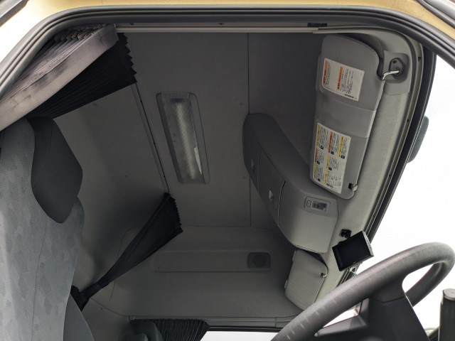 UDトラックス（日産） クオン 大型 アルミウィング 2PG-CX5BA(93481) 38枚目