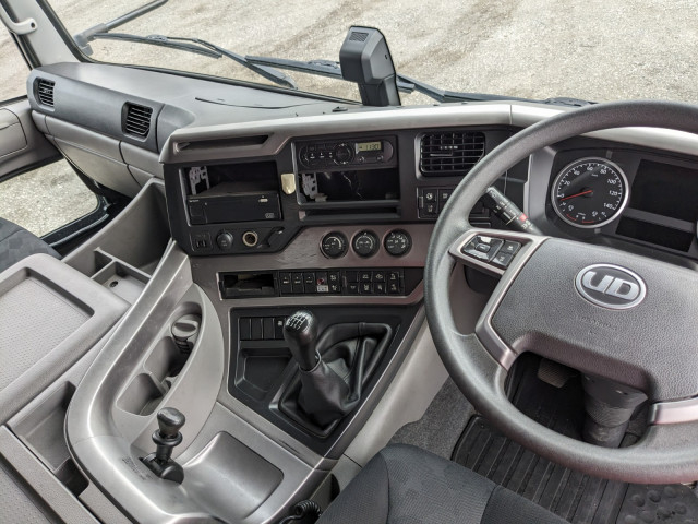 UDトラックス（日産） クオン 大型 アルミウィング 2PG-CX5BA(93481) 42枚目
