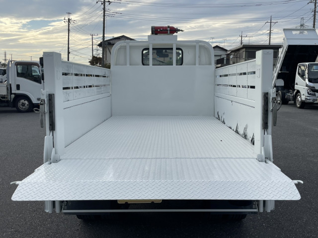 トヨタ トヨエース 小型 平ボディ TPG-XZU605(93487) 11枚目