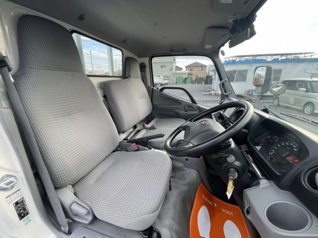 トヨタ トヨエース 小型 平ボディ TPG-XZU605(93487) 21枚目