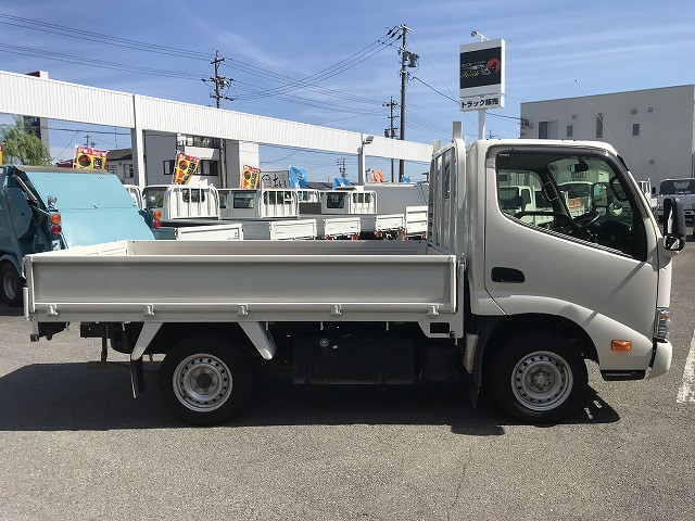 トヨタ ダイナ 小型 平ボディ ABF-TRY220(93488) 5枚目