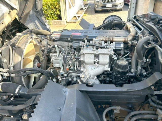 三菱ふそう ファイター 増トン 平ボディ 2KG-FK62FY(93490) 16枚目