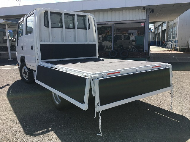 いすゞ エルフ 小型 Wキャブ TRG-NJS85A(93491) 13枚目