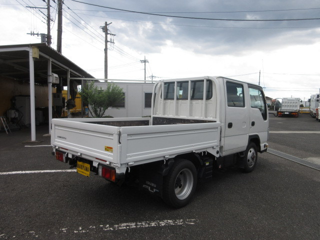 いすゞ エルフ 小型 Wキャブ TRG-NJS85A(93498) 4枚目
