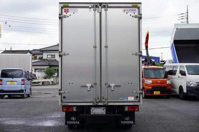 トヨタ ダイナ 小型 アルミバン TPG-XZU605(93500) 4枚目