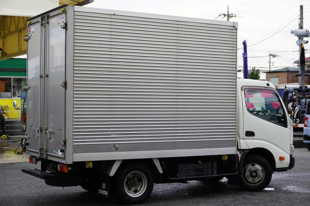 トヨタ ダイナ 小型 アルミバン TPG-XZU605(93500) 8枚目