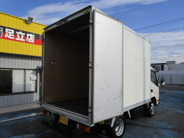 トヨタ トヨエース 小型 アルミバン TPG-XZU605(93506) 2枚目
