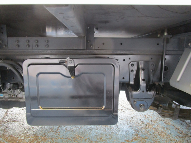トヨタ トヨエース 小型 アルミバン TPG-XZU605(93506) 40枚目