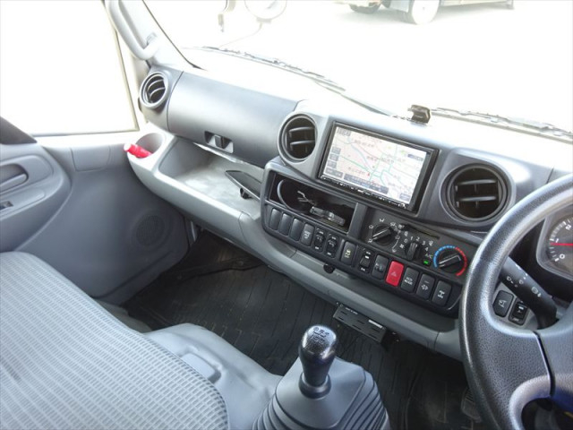 トヨタ ダイナ 小型 アルミバン TKG-XZU685(93521) 25枚目