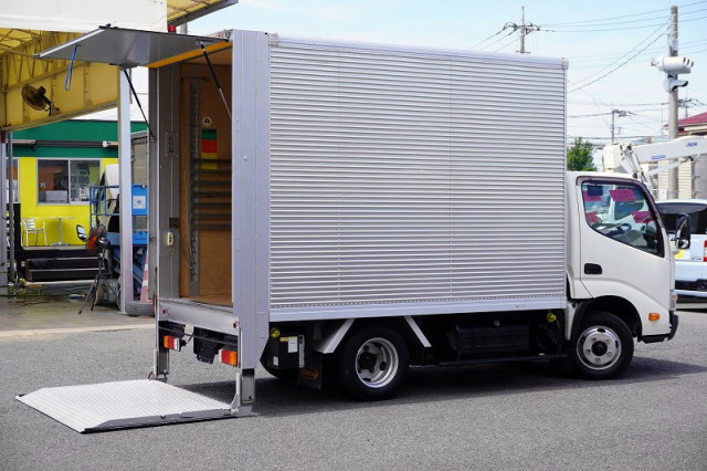 トヨタ ダイナ 小型 アルミバン TKG-XZU605(93525) 9枚目