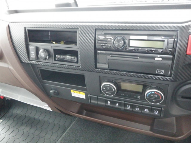 日野 レンジャー 増トン コンテナ専用車 2KG-GD2ABA(106581) 16枚目