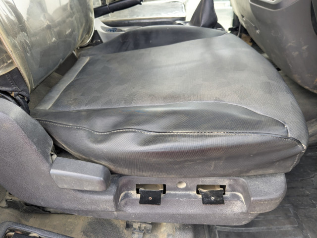 UDトラックス（日産） コンドル 中型 土砂ダンプ TKG-MK38L(93539) 34枚目