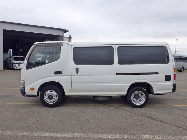 トヨタ トヨエース 小型 アルミバン TKG-XZC605V(93543) 4枚目