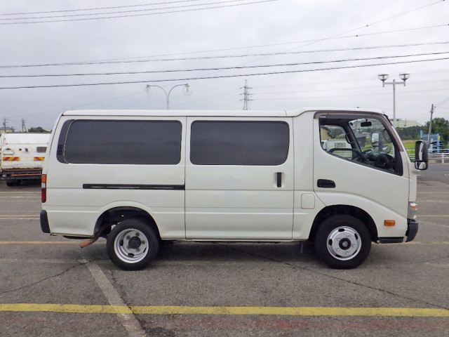 トヨタ トヨエース 小型 アルミバン TKG-XZC605V(93543) 5枚目