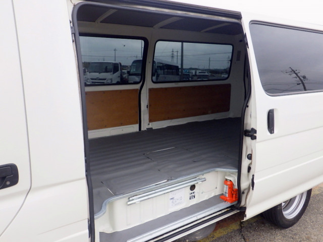トヨタ トヨエース 小型 アルミバン TKG-XZC605V(93543) 10枚目