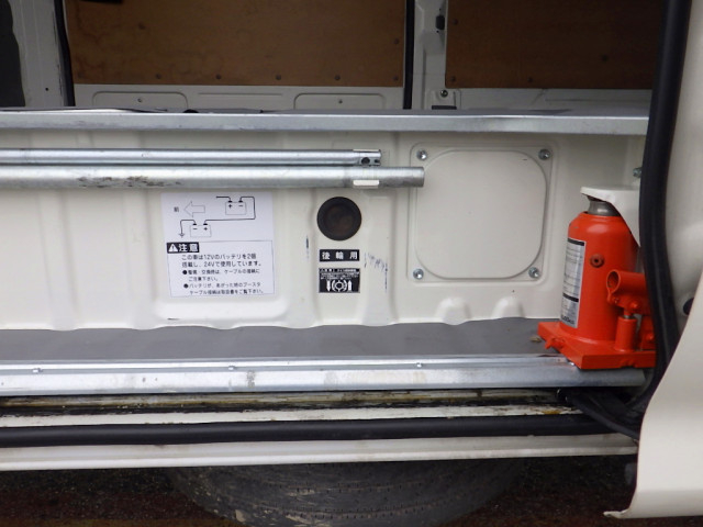 トヨタ トヨエース 小型 アルミバン TKG-XZC605V(93543) 36枚目
