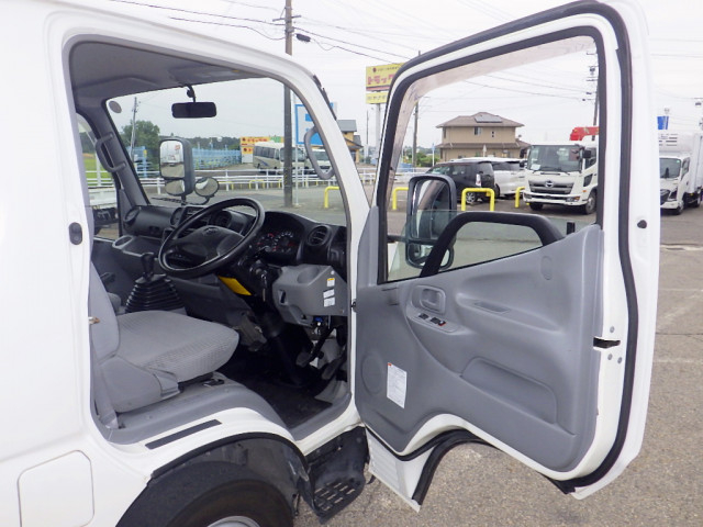 トヨタ トヨエース 小型 アルミバン TKG-XZC605V(93543) 42枚目