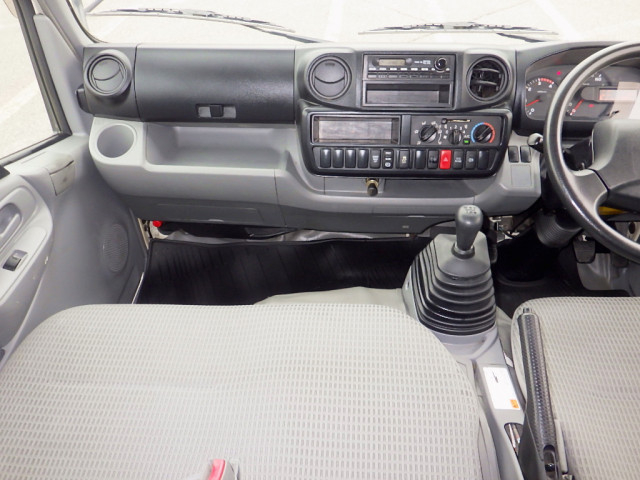トヨタ トヨエース 小型 アルミバン TKG-XZC605V(93543) 44枚目