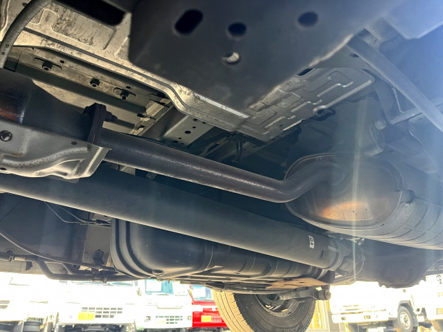 日産自動車 キャラバン 小型 バス CBF-CS4E26(93580) 35枚目