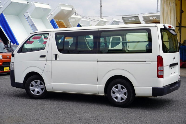 トヨタ 小型 ライトバン CBF-TRH200V(93581) 7枚目
