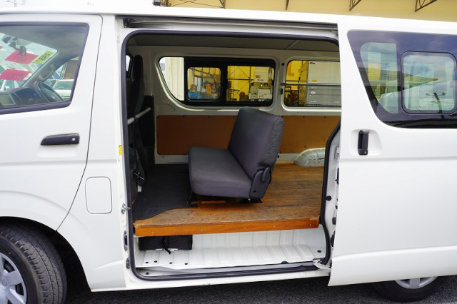 トヨタ 小型 ライトバン CBF-TRH200V(93581) 26枚目