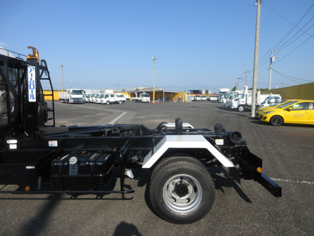 いすゞ フォワード 中型 コンテナ専用車 TKG-FRR90S2(93585) 33枚目