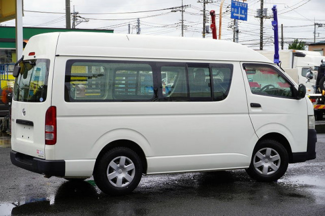 トヨタ ハイエース 小型 ライトバン CBF-TRH200K(93590) 8枚目